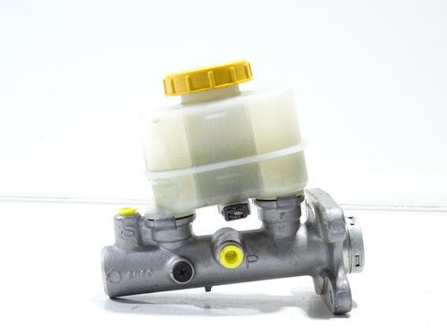 HOOFDREMCILINDER Nissan Patrol GR (Y61) 46010VS40B - Afbeelding 1 van 4