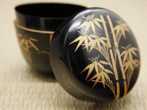 Japanese Lacquer Tea caddy Natsume Adorned with Bamboo Maki-e (421) - Picture 11 of 11