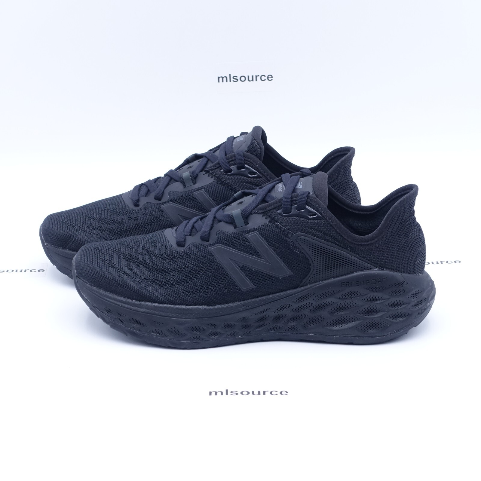 New Balance Men's Fresh Foam More V2 - Black