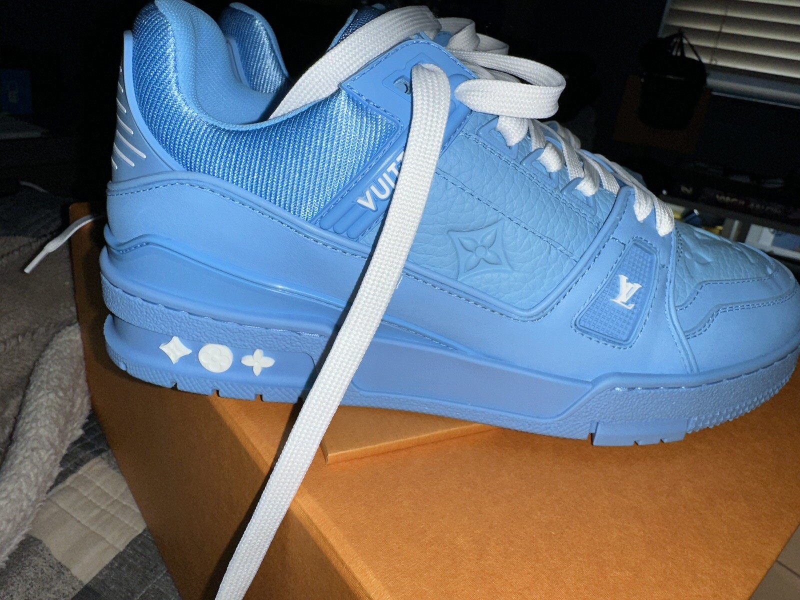 NWT Louis Vuitton Trainers Blue Embossed Monogram image 5