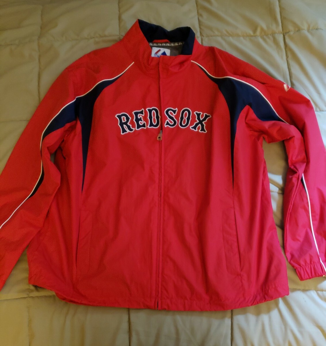 MAJESTIC RED SOX ジャケット　サイズL 送料無料 Boston Red Sox Majestic On-Field Jacket | Official MLB Gear