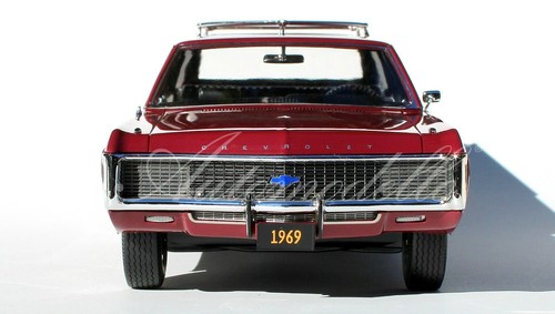 Automodello 1969 Chevrolet Kingswood Estate Station Wagon 1:24 Red COA LE - Picture 2 of 6