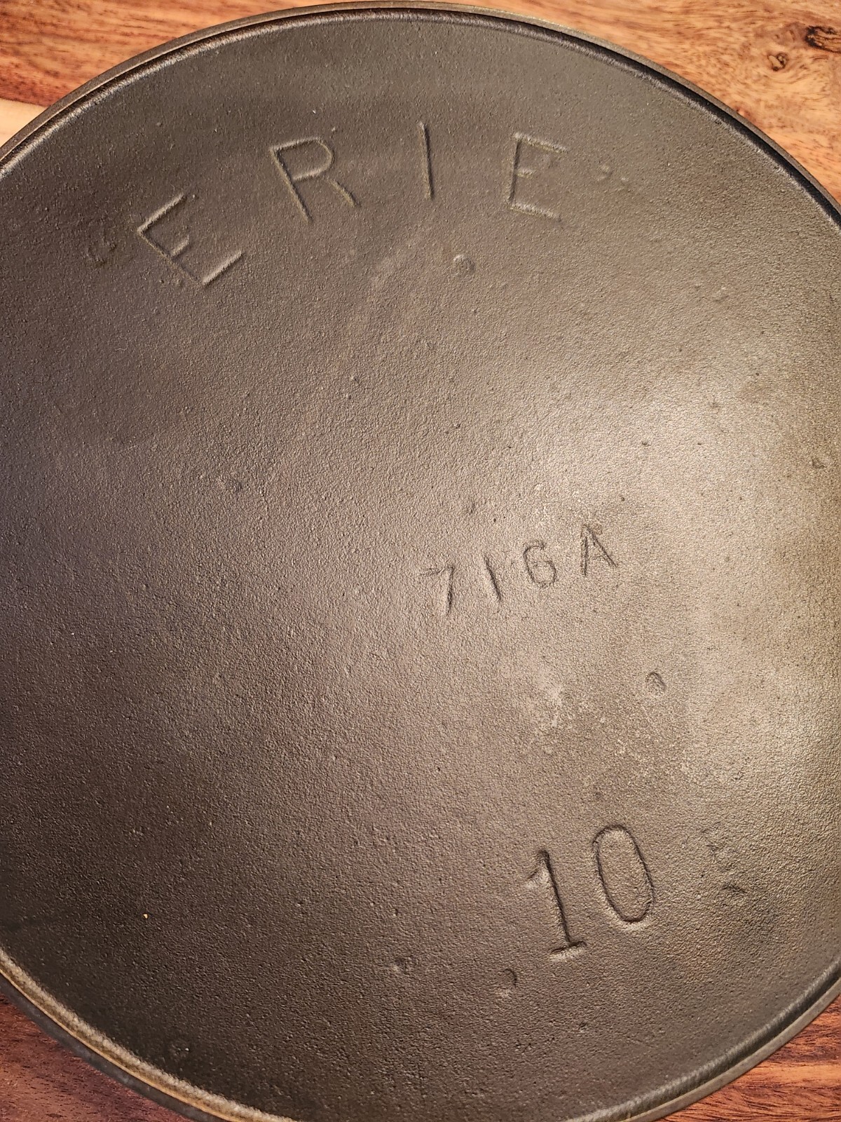 ERIE 10 CAST IRON SKILLET, PREGRISWOLD, 3RD SERIES, 716A, C 18901905