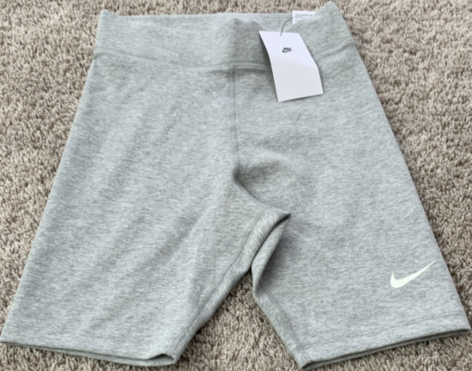 Nike Tight Fit Women's Athletic Shorts Gray S Stretch High Rise 8