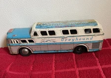 VTG Greyhound Bus Tin Toy w/McCormick Place Chicago,IL Scenicruiser 3446 6.75”L