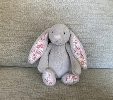 Jellycat Small Bashful Blossom Beige Bunny Rabbit Plush Soft Toy