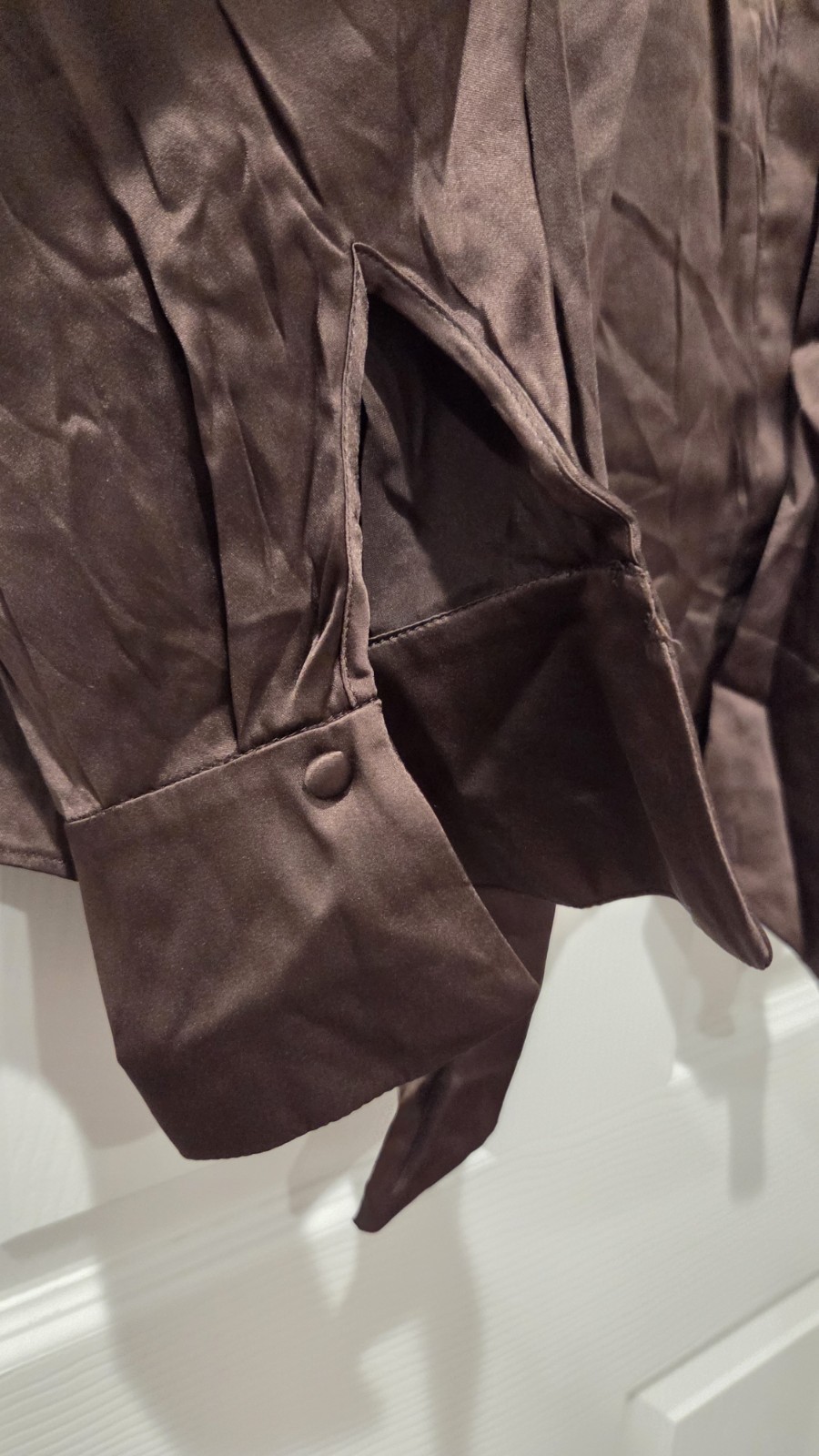 Alice + Olivia Classics Button Down Blouse Long S… - image 7