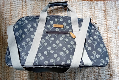 Brakeburn Overnight Bag With Dandelions UK