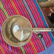 Vintage Foley Food Mill 7" No. 101 Stainless Steel 2 Qt. Masher Ricer Strainer