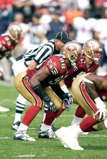 Julian Peterson San Francisco 49ers in action v the Chicago Bears - Old Photo 5