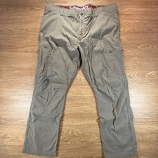Wrangler Men  s Outdoor Cargo Pants 44x30 Beige Nylon Stretch Hiking Utility