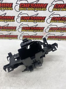 ♻️ Honda Cbf 125 Na-j Cb125r 2018 - 2020 Batteriekasten Koffer Halter Verkleidung ♻️