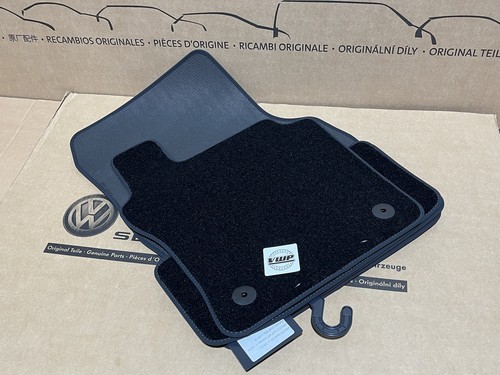VW Golf MK7 MK8 Carpet Floor Mats Set Foot Feet Pads Black Genuine OEM VW Parts - Picture 4 of 14