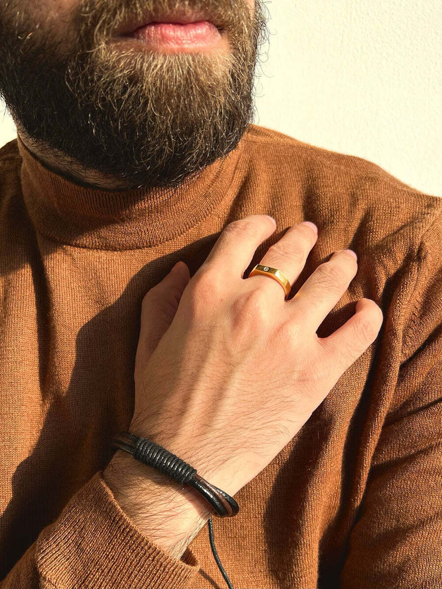 14K Solid Gold Diamond Edge Band For Men Wedding Anniversary 14K Solid Gold Diamond Edge Band For Men Wedding Anniversary