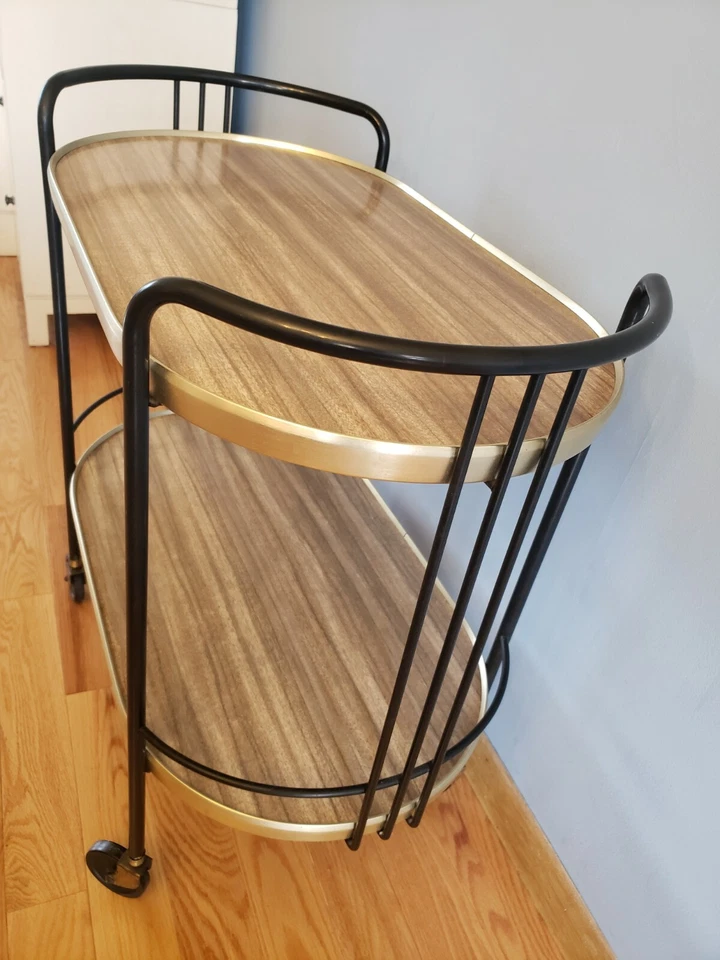 Carro de licores Howell vintage para servir rodante mediados de siglo moderno bar metal formica Foto 2 de 4