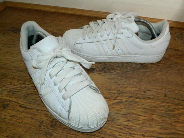 white lace sneakers adidas