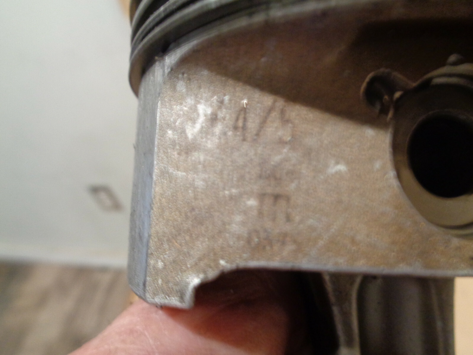 Ferrari 355 - Piston & Con Rod -No Con Rod Cap - P/N 159141