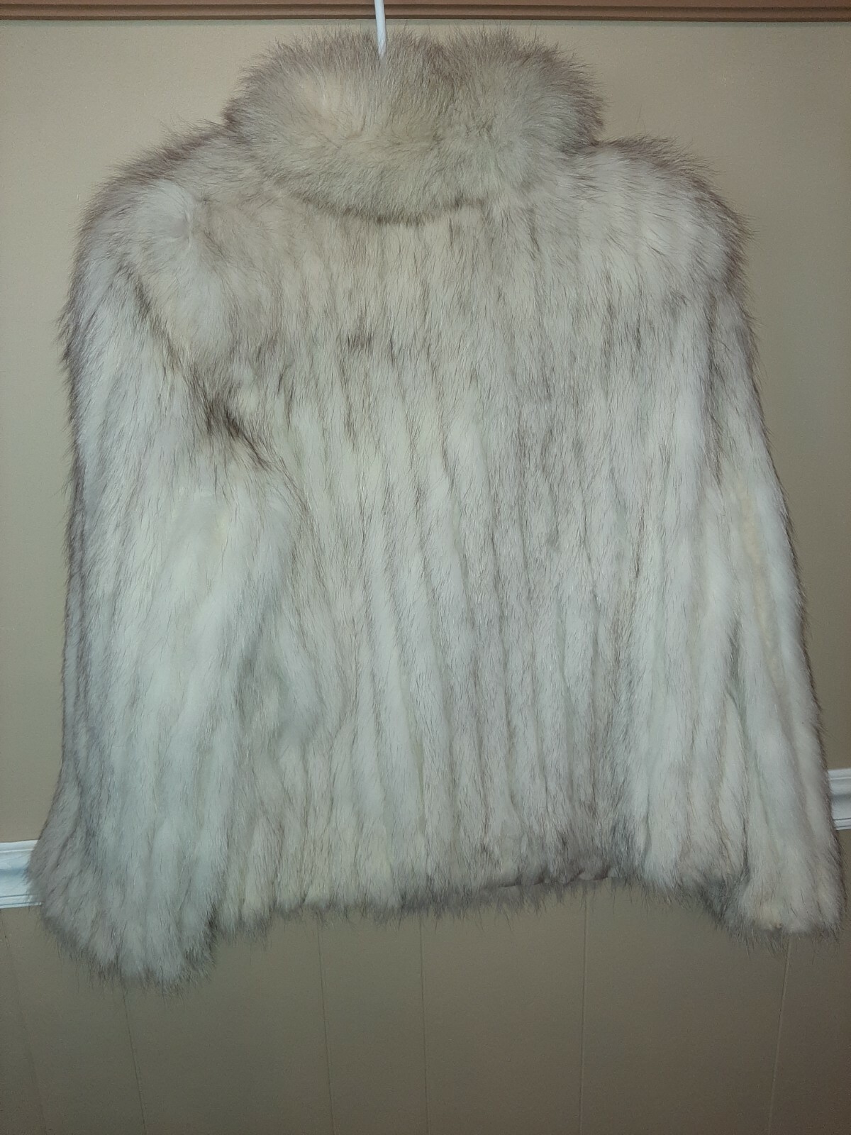 VINTAGE Natural Blue Fox Jacket Coat SAGA Fox Jacques… Gem