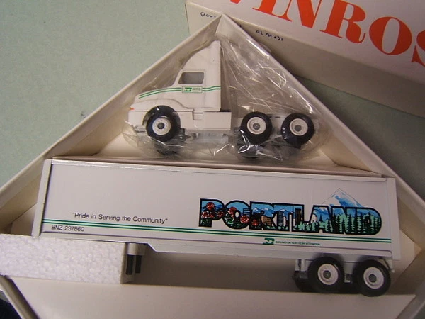 Winross Burlington Northern 多式联运圣保罗 1/64 压铸完好带盒 — 第 2/2 张图片