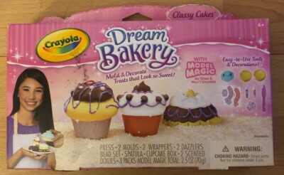 Crayola Dream Bakery Mold Decorate Treats Model Magic Cupcakes Cakes