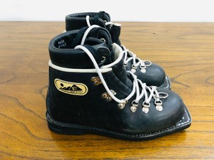 leather telemark boots