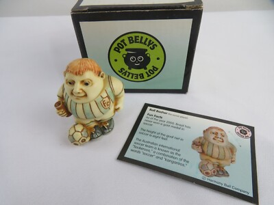 2001 Harmony Kingdom Ball Pot Bellys ''Ball Basher'' The Soccer Player'' 