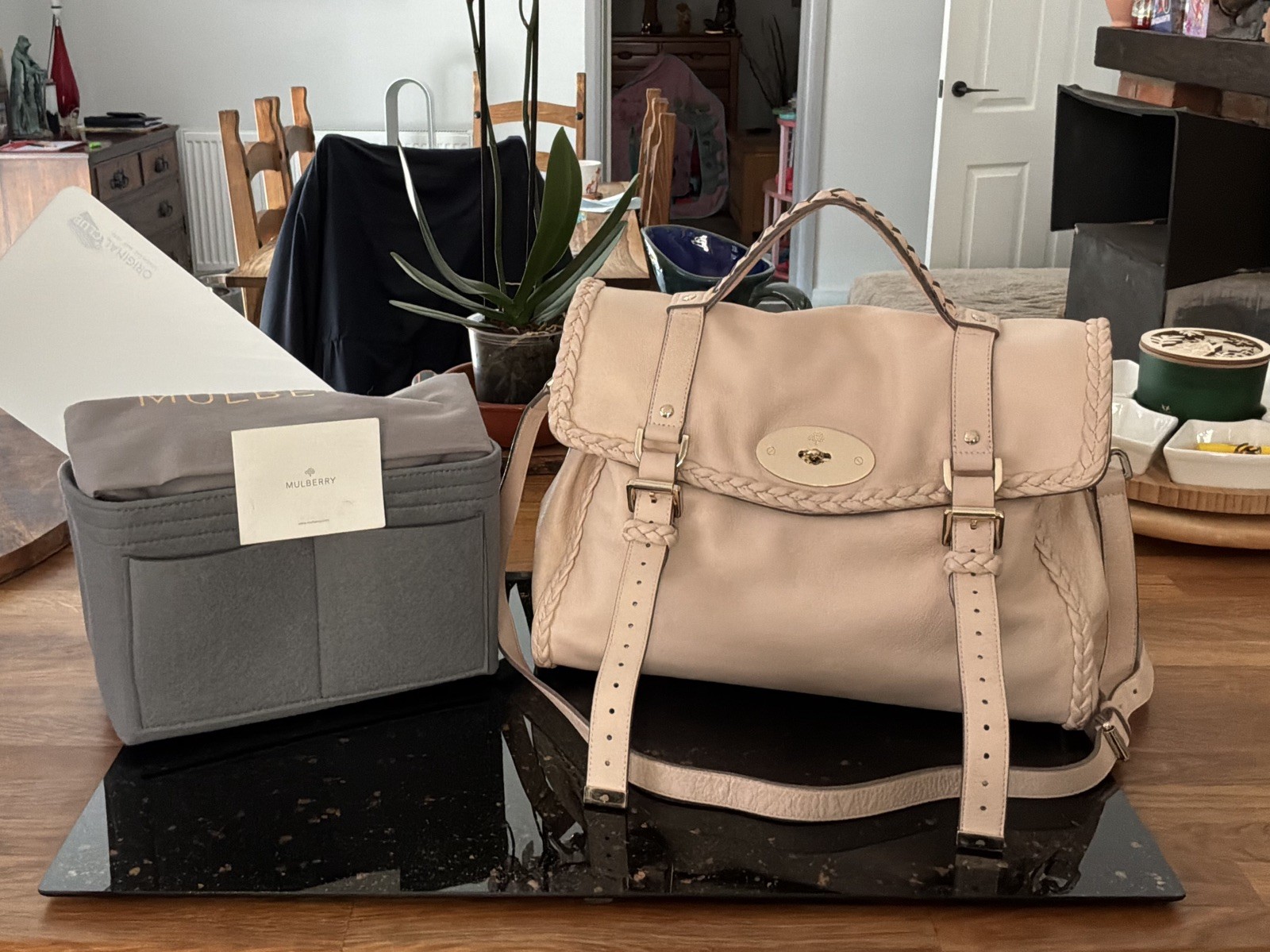ICONIC ORIGINAL MULBERRY ‘O/S  ALEXA’ IN NUDE PINK WITH BRAIDED TOP HANDLE