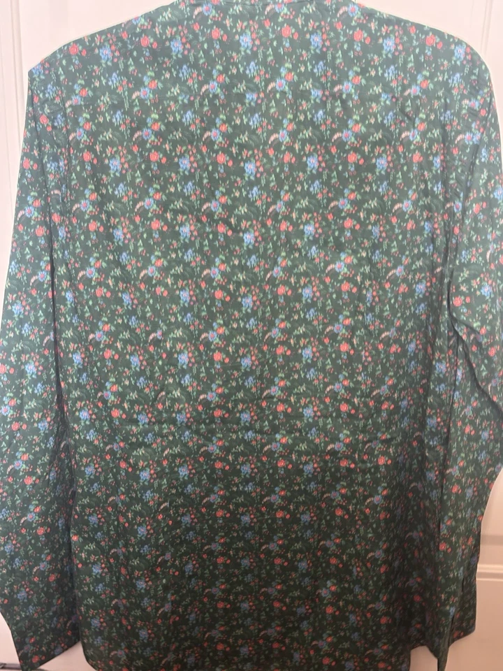 Camisa abotonada manga larga para hombre PRADA, verde con hermoso patrón floral Foto 4 de 4