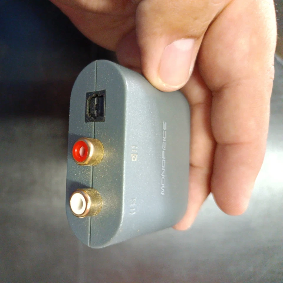 New Monoprice Optical Audio Adapter Cables For XBox 360 - Image 2 of 4