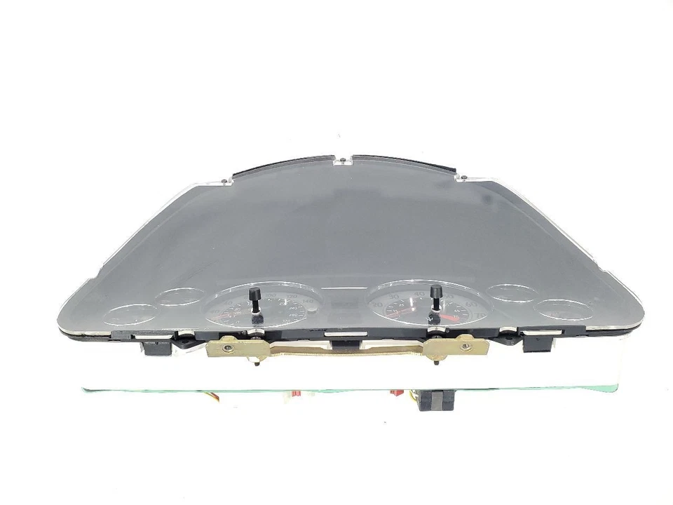 Velocímetro Maserati Spyder Cambiocorsa 2003 OEM 4,2 L V8 06007069911 Foto 3 de 4