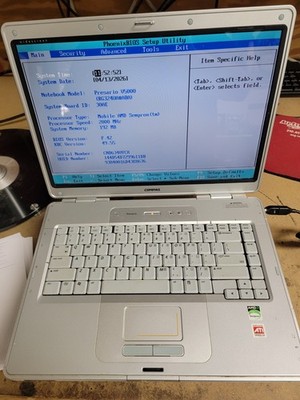 Compaq Presario V5000 - 15.4'' AMD SEMPRON 256MB Laptop - Sold for parts