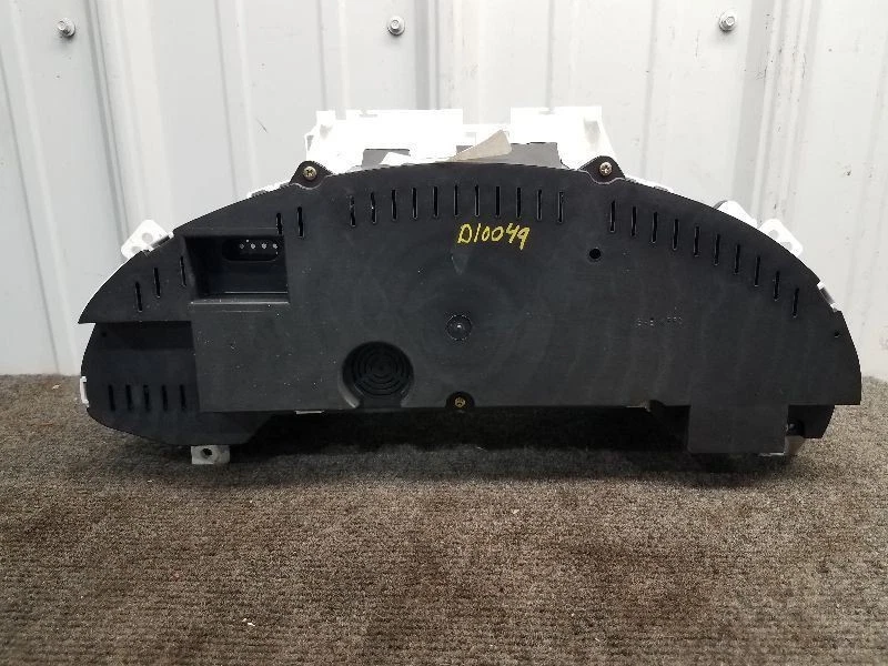 Chrysler Pacifica 2004 velocímetro panel - MPH sin navegación *108 k millas* Foto 3 de 4