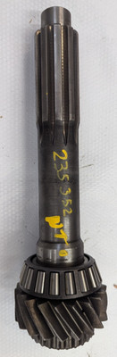 235352 Eaton Fuller FS5005  Input Shaft 1.75 10 Spline 19 tooth Main Drive Gear