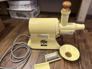 Champion Juicer 5000 | eBay