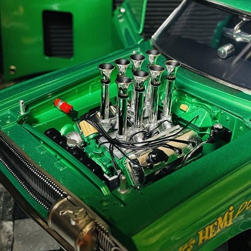 ACME 1/18 Scale Model 1965 Dodge Coronet AWB Custom Metallic Green Mini Car - Picture 6 of 10