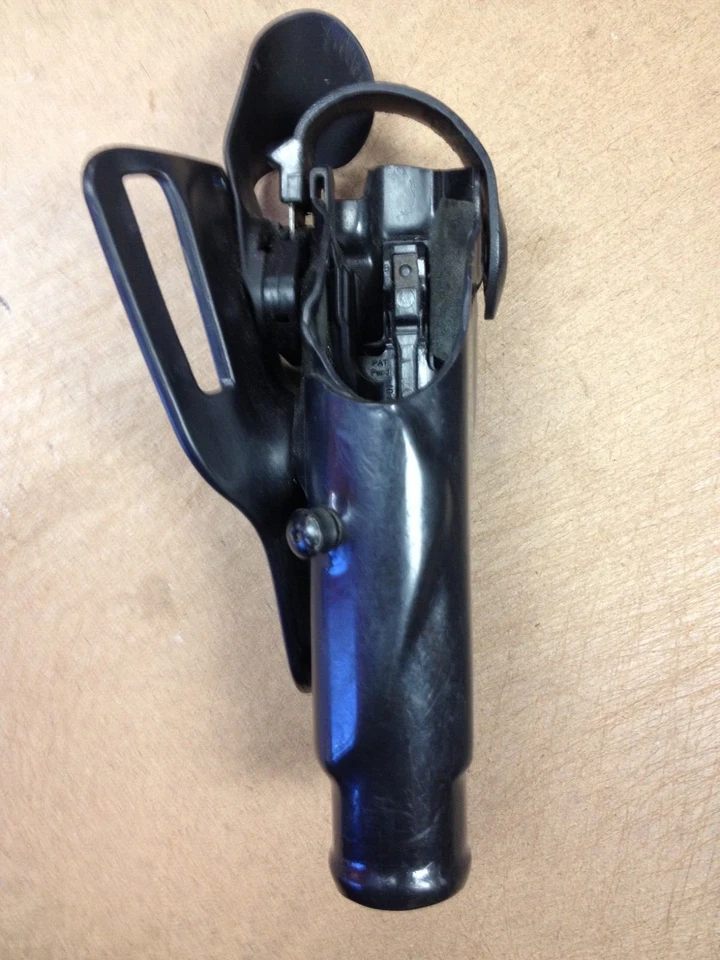 Funda Safariland 6360-2192 S&W M&P 9/40 ALS/SLS Mid-Ride Nivel 3 Alto Brillo Derecha Foto 4 de 4