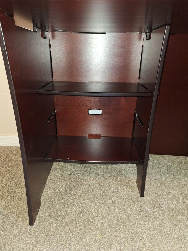 Прямой офисный стол Legare с полкой для аксессуаров для стола темное дерево - Изображение 2 из 4