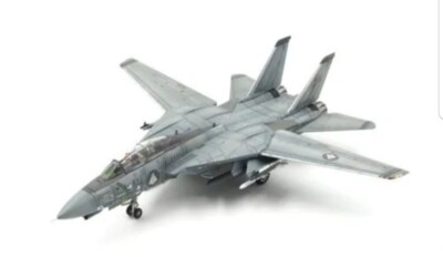 BRAND NEW CALIBRE WINGS ROBOTECH MACROSS ZERO 1:72 scale F-14