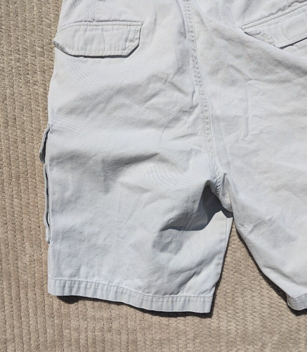 Docker's Originals 100% Cotton Pleated Cargo Light Gray Shorts- Size 40 - Picture 2 of 8