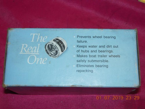 1781 Trailer Wheel Bearing Protector, Bearing Buddy - Picture 4 of 7