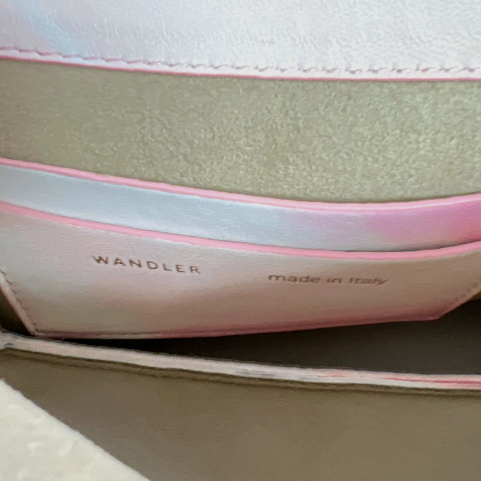 Borsa a tracolla donna Wandler rosa Penelope pelle mini patta logo $750