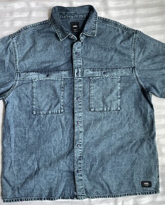 Vans Denim Button-Up Short Sleeve Men s Medium Excellent (24.5X28)
