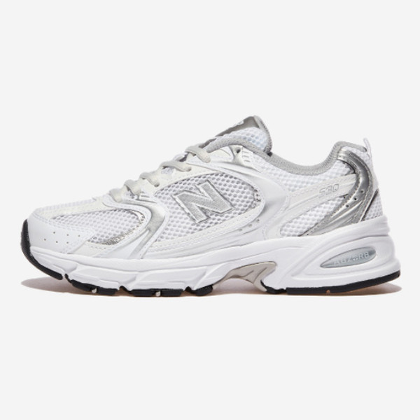 Кроссовки New Balance 530 Series MR530EMA - Белый / серебристый цвет с ускоренной доставкой