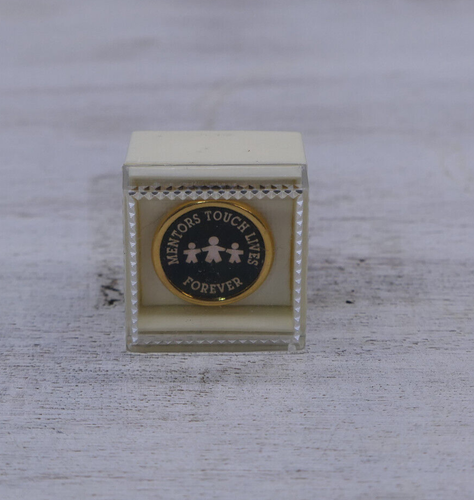 Vintage “Mentors Touch Lives Forever” Enamel Lapel Pin bx - Picture 2 of 5