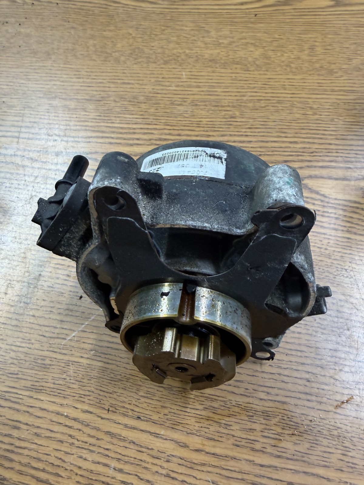 2014-2020 Maserati Ghibli 3.0L V6 Engine Motor Vacuum Pump OEM