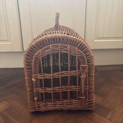 Ein Vintage geflochtener Weidenkorb Katzenkorb Tiertrage stabil Top Zustand