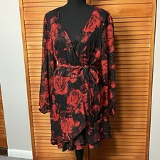 City Triangles Gold Glitter Red & Black Floral Plush Neck Dress  Size 13