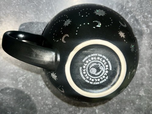 RARO! Taza Stay Wild Moon Child 20 oz negra, púrpura y plateada luna/estrellas como nueva - Imagen 6 de 6