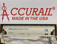 Accurail 84106 HO Milwauke Racine&Troy 3-Bay Covered Hopper # 75027 Kit