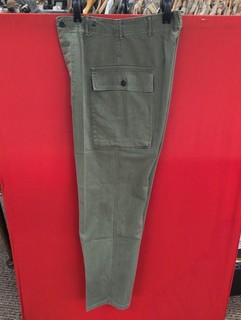 WW2/II US Army HBT pants with black buttons label size W30 by I33